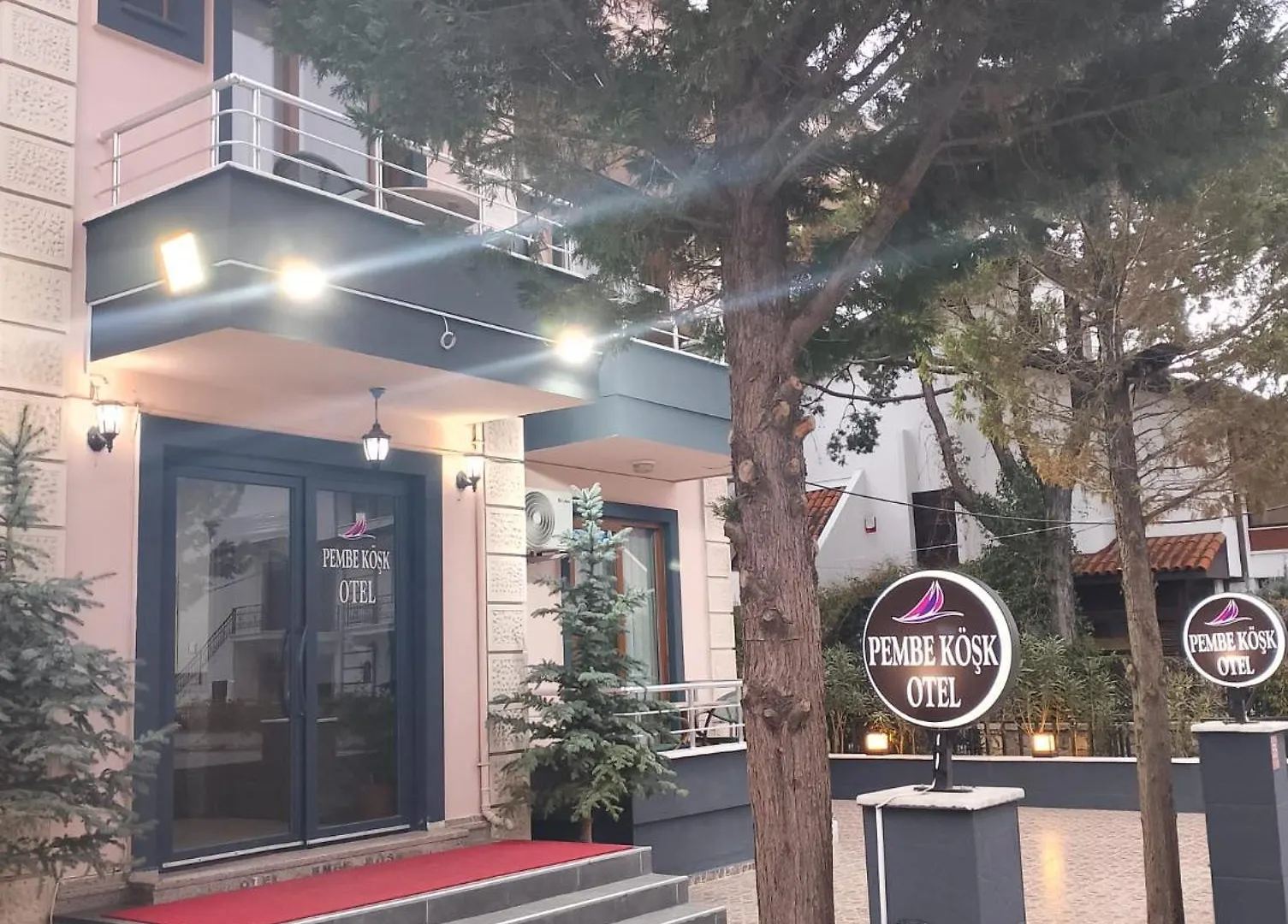 Hotel Pembe Koesk Otel Akcay